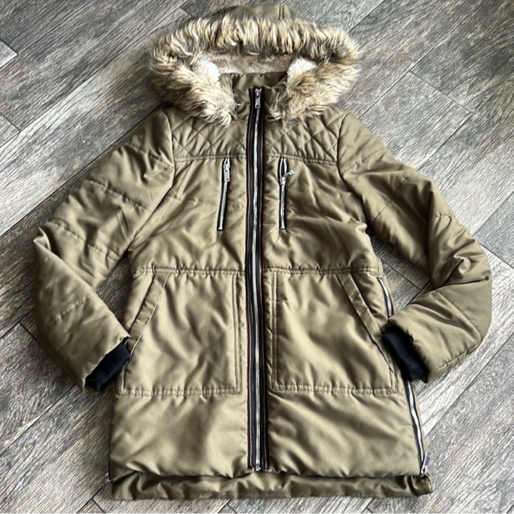 Coffee Shop Quilted Faux Fur Hooded Winter Coat - Olive - XS